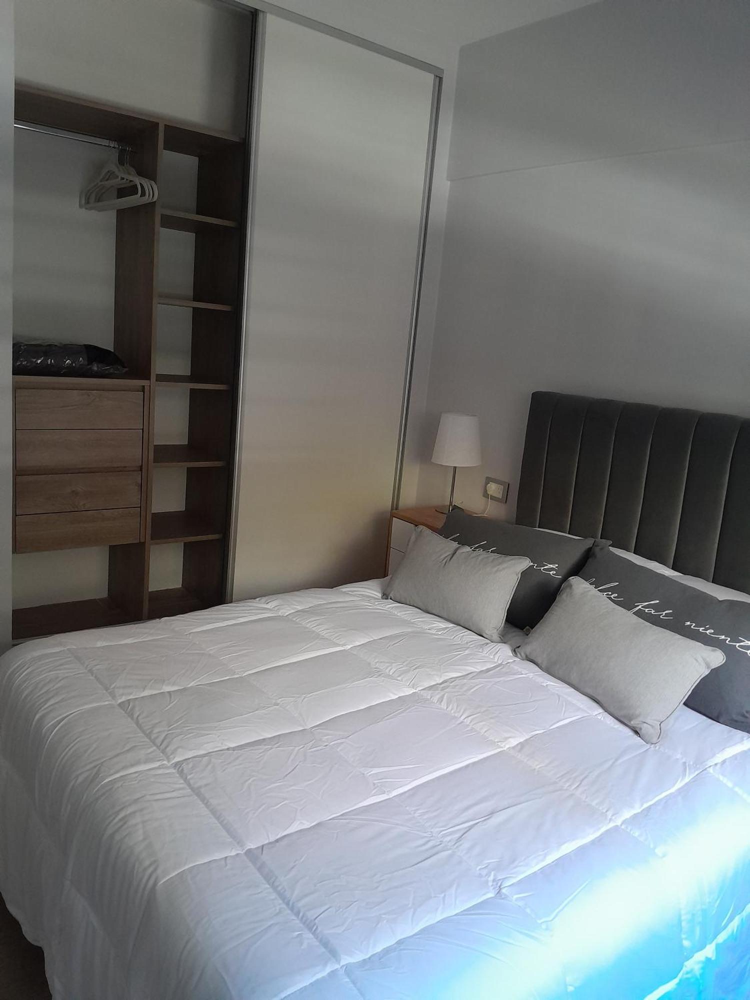 Valentine Palermo, Charming Two Bedroom Apartment, Near The Metro Appartement *